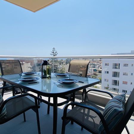 Silver Line 1-Bedroom Apartment In Larnaca Exterior photo