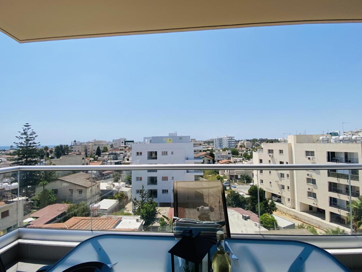 Silver Line 1-Bedroom Apartment In Larnaca Exterior photo